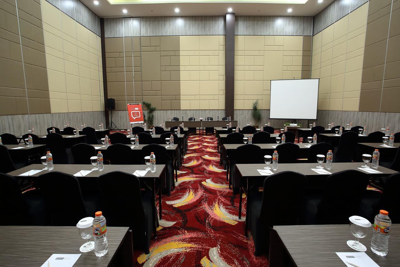 Bigland Hotel & Convention Sentul Bogor Ngoại thất bức ảnh